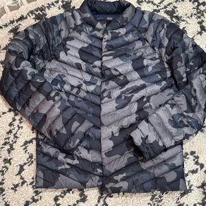 Lululemon Camo Lightweight Puffer Jacket
